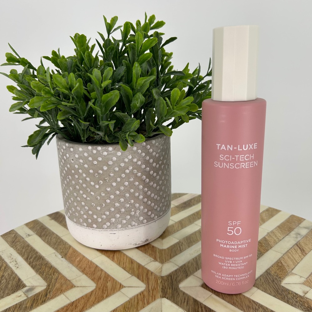 Tan-Luxe Sci-Tech Sunscreen SPF 50 Mist Body 200ml 6.76oz New Exp 08/2027